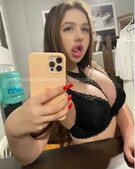 Анкета проститутки Каролина - метро Митино, возраст - 24